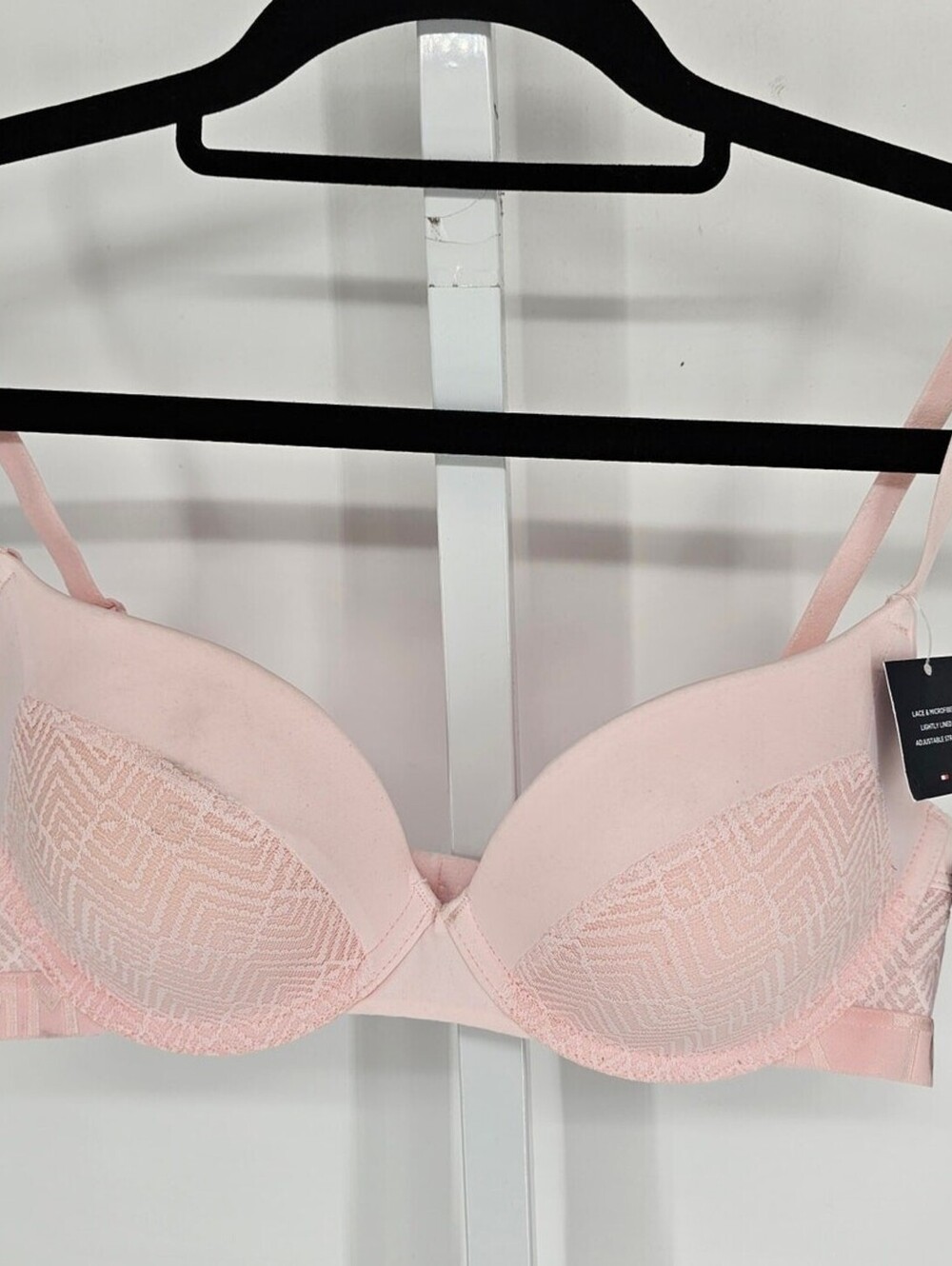 Tommy Hilfiger Womens Sz 34C Lightly Lined Demi Bra Light Pink NEW